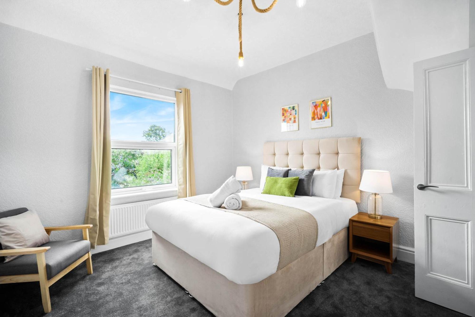 Stylish 3 Bedroom House - 6 Guests - Garden - Parking - Netflix - Wifi - 17M Birmingham Exterior foto
